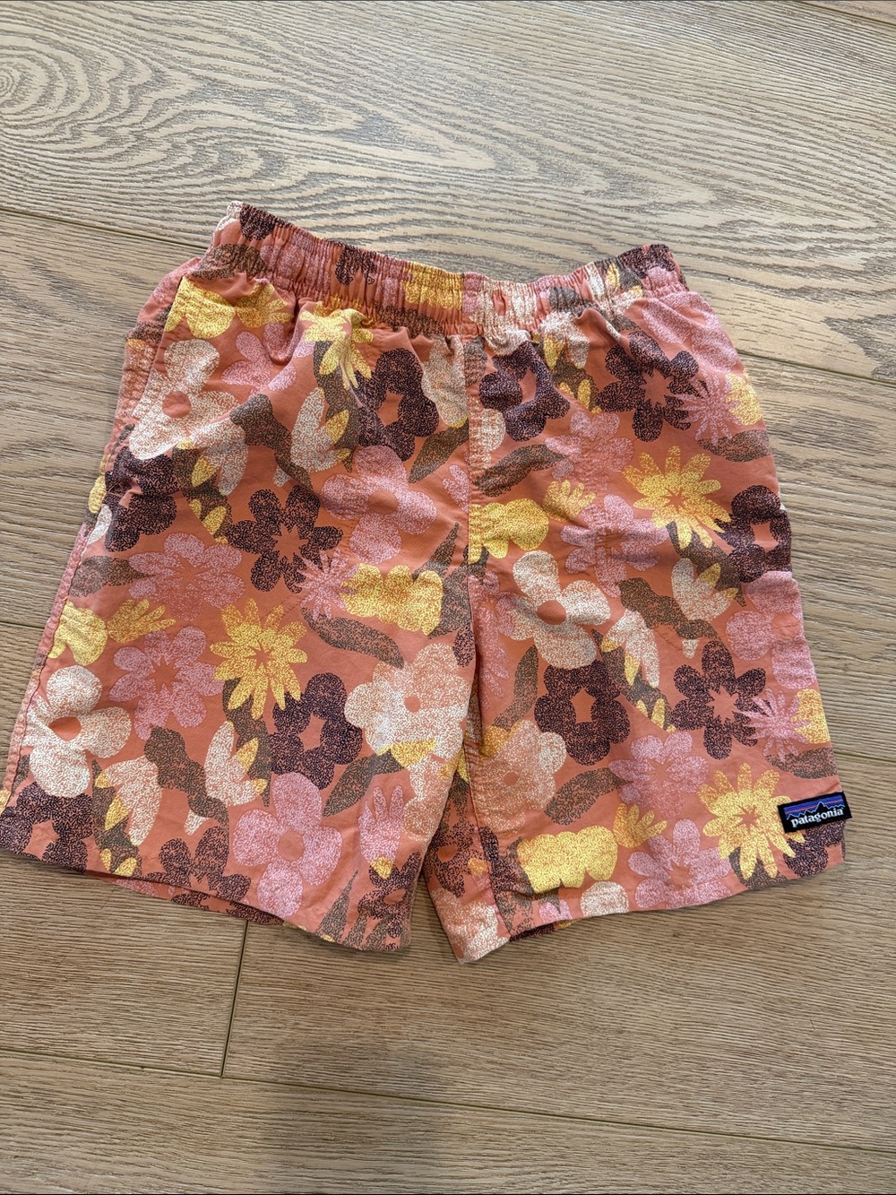 Patagonia Kids Pink Floral Elastic-Waist Shorts with Yellow Accents
